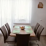 & Malej شقة بوينج