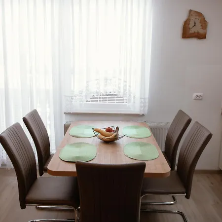 & Malej Apartman Bohinji-tó