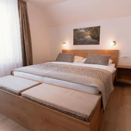Apartman & Malej